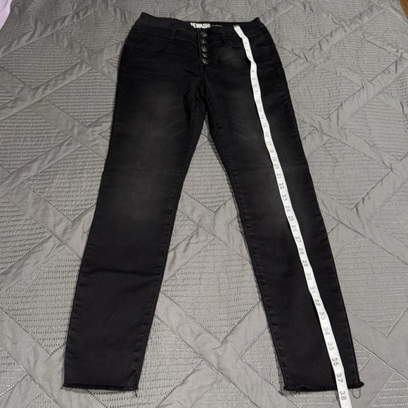 Rewash Women Juniors Skinny Jeans Color Black Size 5/27 Good Condition - Picture 3 of 6